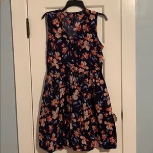 Gap flowered dress